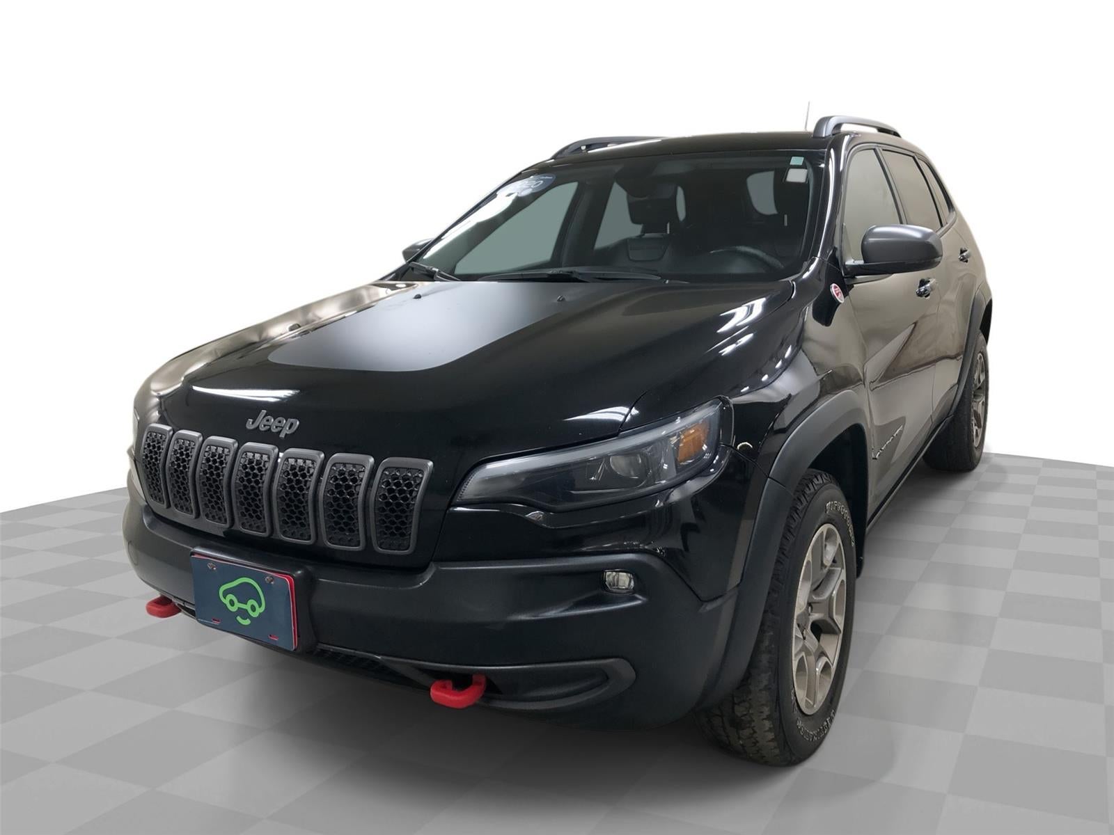 2020 Jeep Cherokee Trailhawk 4x4 in Black — front three-quarter view