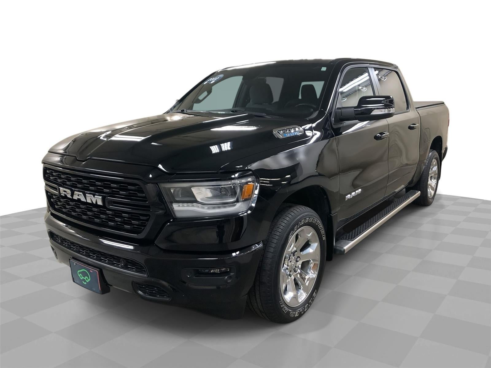 2022 RAM 1500 Big Horn Crew Cab 4x4 5'7" Box in Black — front three-quarter view