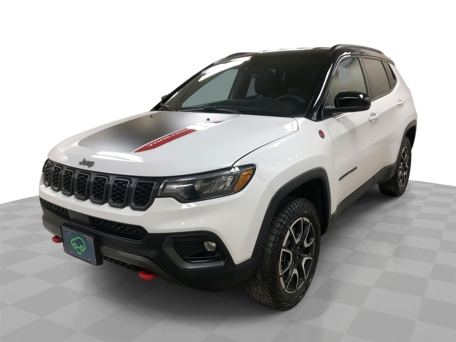 2024 Jeep Compass Trailhawk 4x4 in White — front three-quarter view