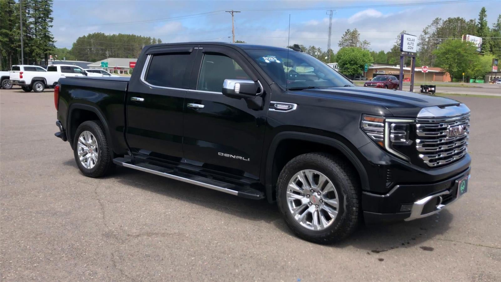 2023 GMC Sierra 1500 — side profile view